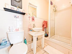 Photo 14- click for photo gallery